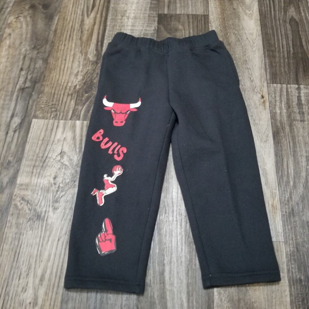 Youth Boys Toddler Shirt NBA Chicago Bulls 3T Pants Sweatpants
